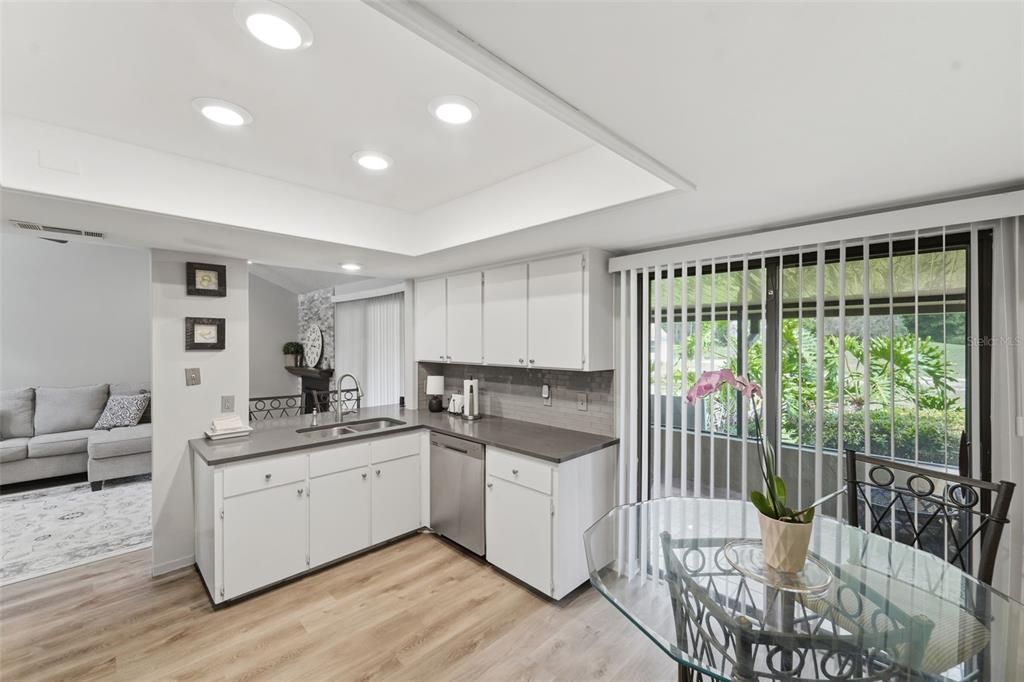 For Sale: $294,444 (3 beds, 2 baths, 1230 Square Feet)