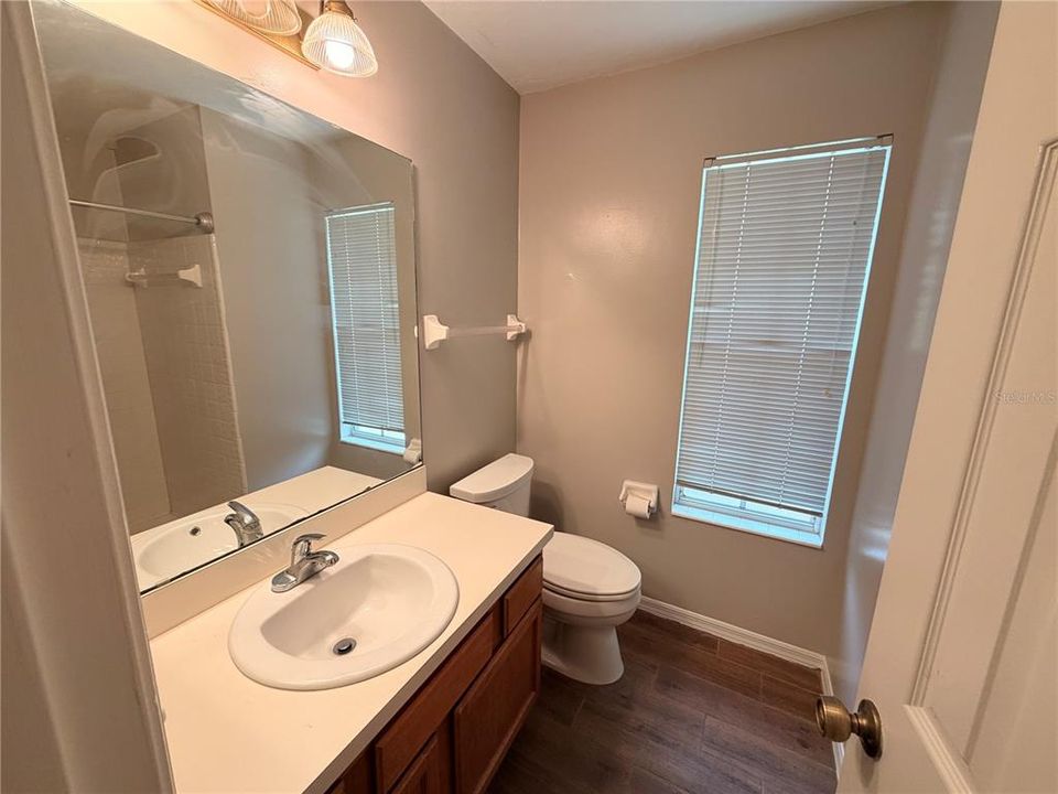 For Rent: $2,000 (2 beds, 2 baths, 1102 Square Feet)