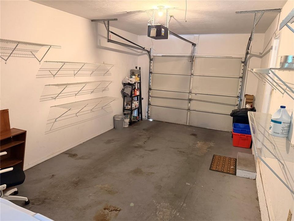 For Rent: $1,950 (2 beds, 2 baths, 1102 Square Feet)
