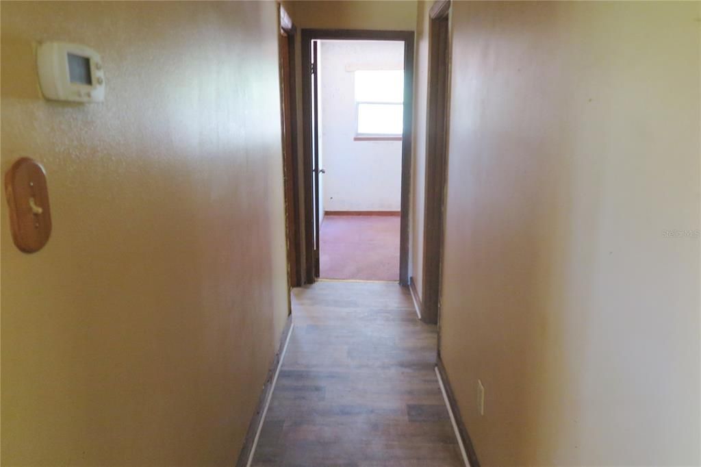 For Sale: $240,000 (3 beds, 2 baths, 1152 Square Feet)