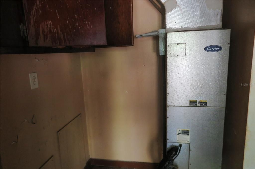 For Sale: $240,000 (3 beds, 2 baths, 1152 Square Feet)