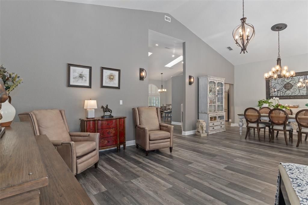 For Sale: $591,977 (3 beds, 2 baths, 2544 Square Feet)