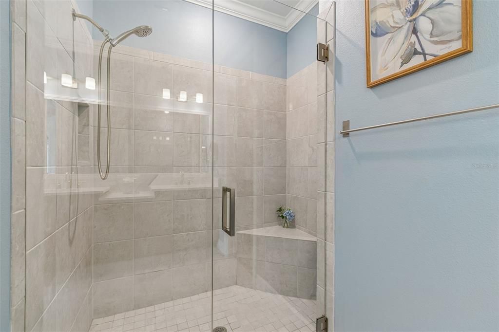 На продажу: $530,000 (3 спален, 2 ванн, 1934 Квадратных фут)