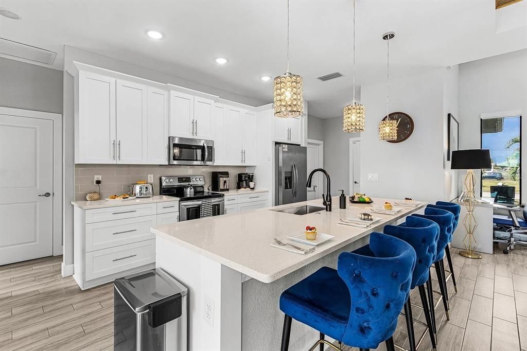 For Sale: $599,995 (3 beds, 2 baths, 2020 Square Feet)