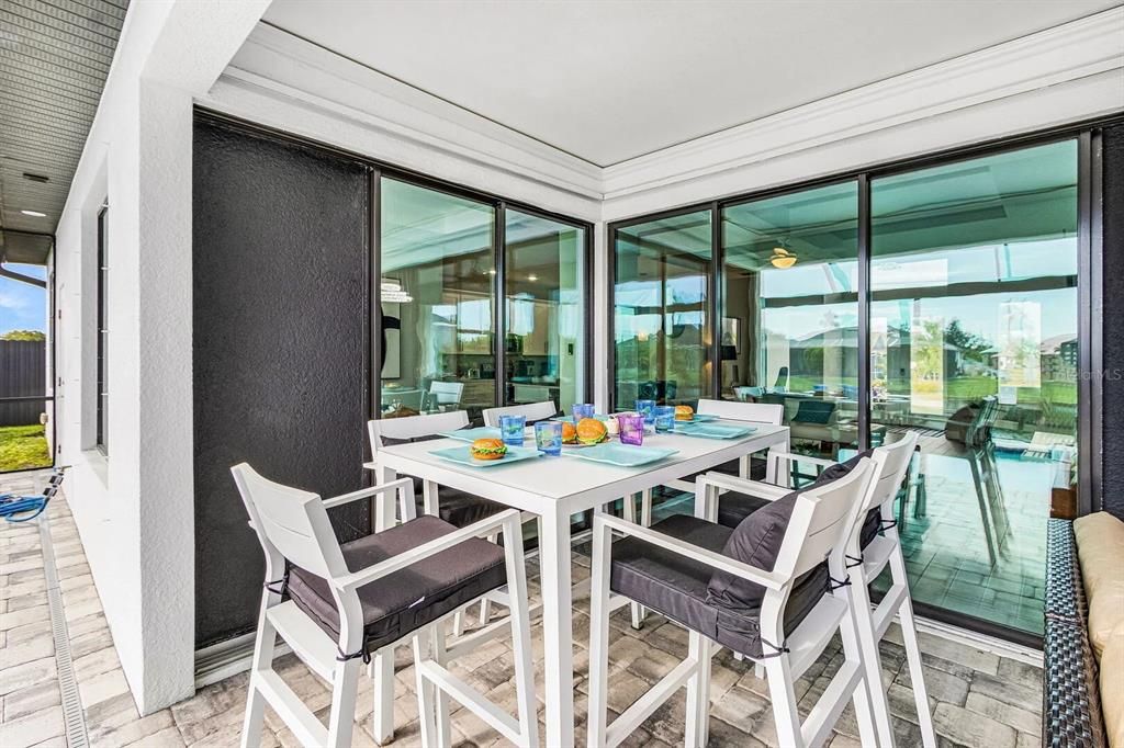 For Sale: $599,995 (3 beds, 2 baths, 2020 Square Feet)