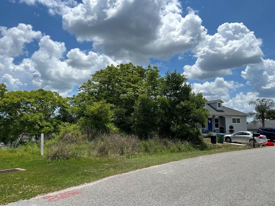 En Venta: $50,000 (0.23 acres)