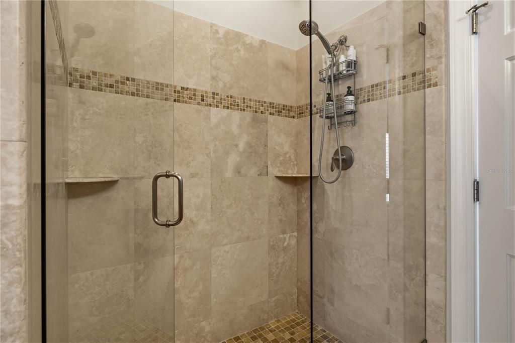 На продажу: $274,900 (3 спален, 2 ванн, 1513 Квадратных фут)