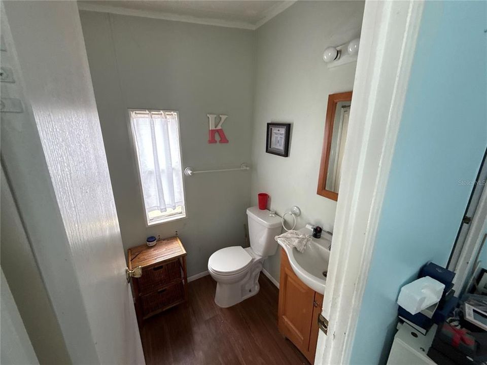For Sale: $84,000 (2 beds, 2 baths, 828 Square Feet)