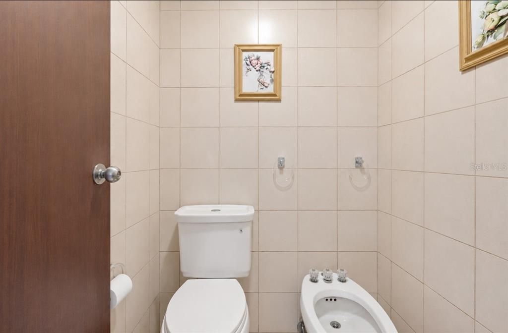 На продажу: $1,495,000 (5 спален, 5 ванн, 3614 Квадратных фут)