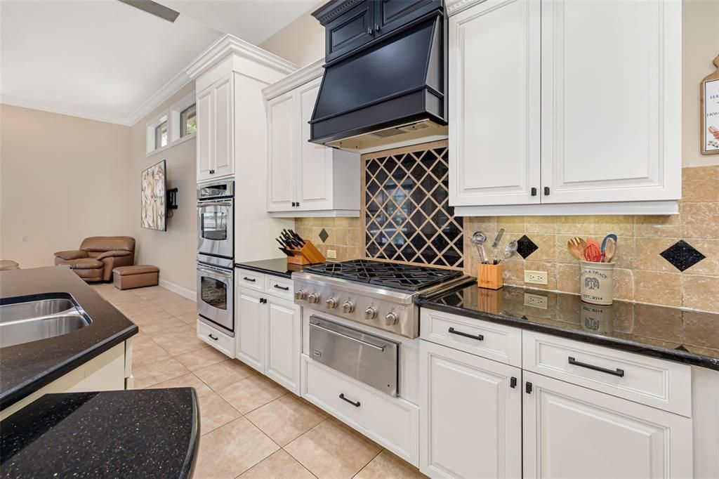 For Sale: $2,850,000 (4 beds, 4 baths, 4623 Square Feet)