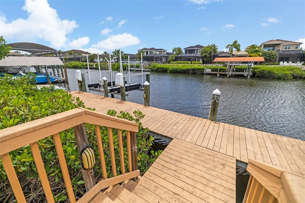 For Sale: $2,850,000 (4 beds, 4 baths, 4623 Square Feet)