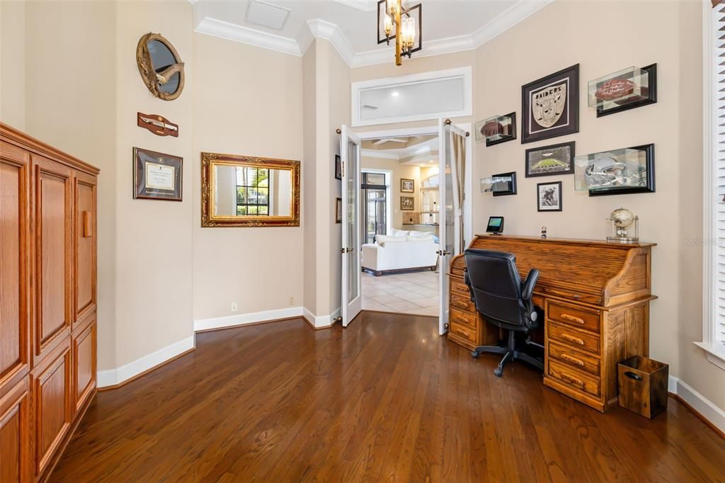 For Sale: $2,850,000 (4 beds, 4 baths, 4623 Square Feet)