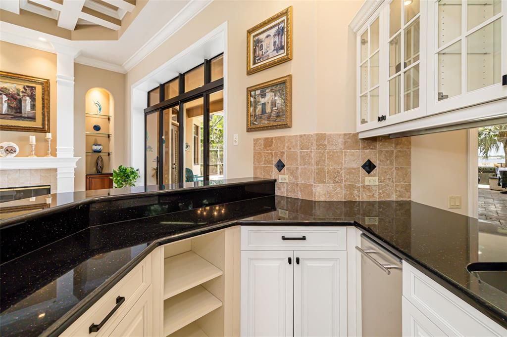 For Sale: $2,850,000 (4 beds, 4 baths, 4623 Square Feet)
