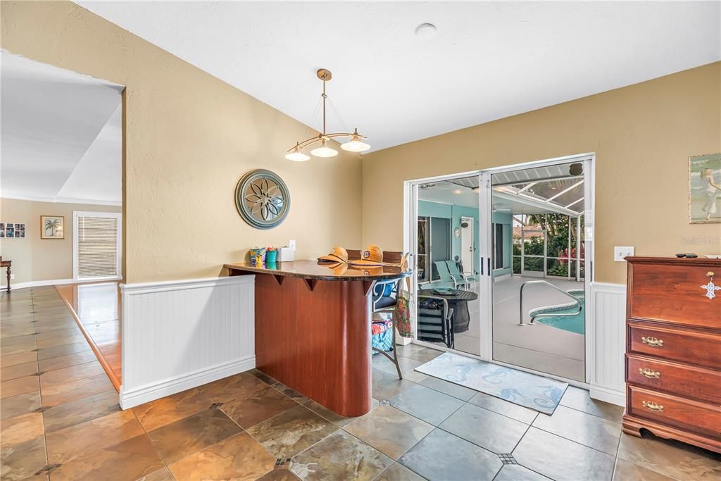 For Sale: $1,099,000 (3 beds, 2 baths, 2645 Square Feet)