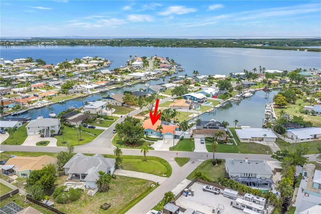 For Sale: $1,099,000 (3 beds, 2 baths, 2645 Square Feet)