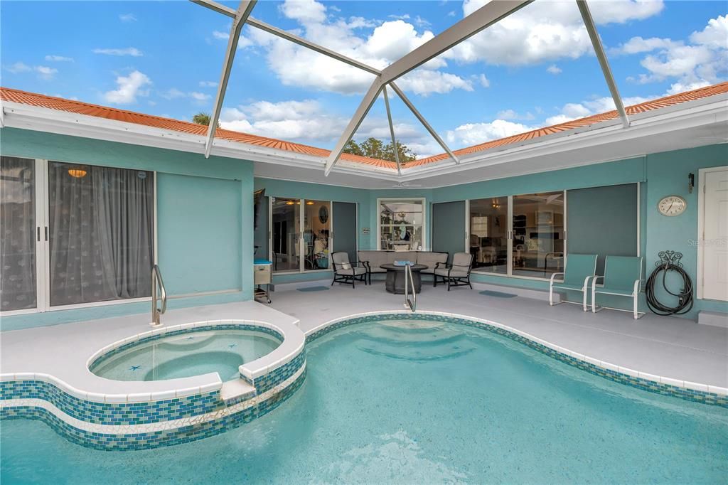 For Sale: $1,099,000 (3 beds, 2 baths, 2645 Square Feet)