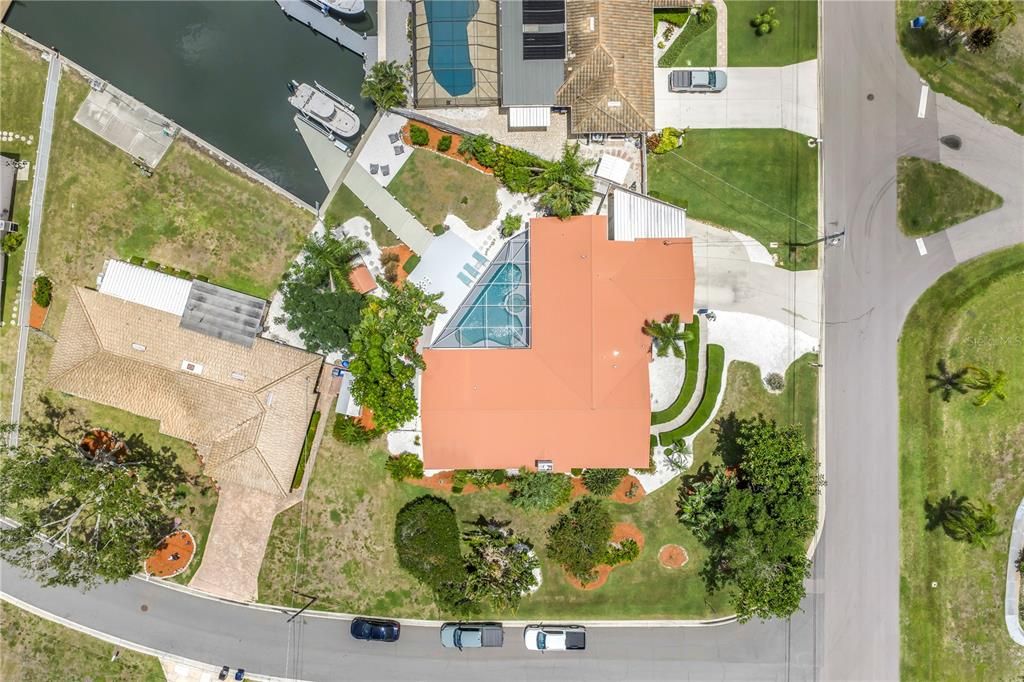 For Sale: $1,099,000 (3 beds, 2 baths, 2645 Square Feet)