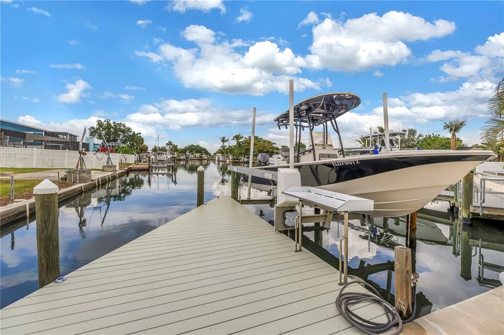 For Sale: $1,099,000 (3 beds, 2 baths, 2645 Square Feet)