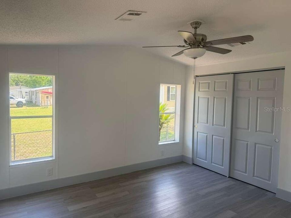 For Sale: $199,000 (3 beds, 2 baths, 980 Square Feet)