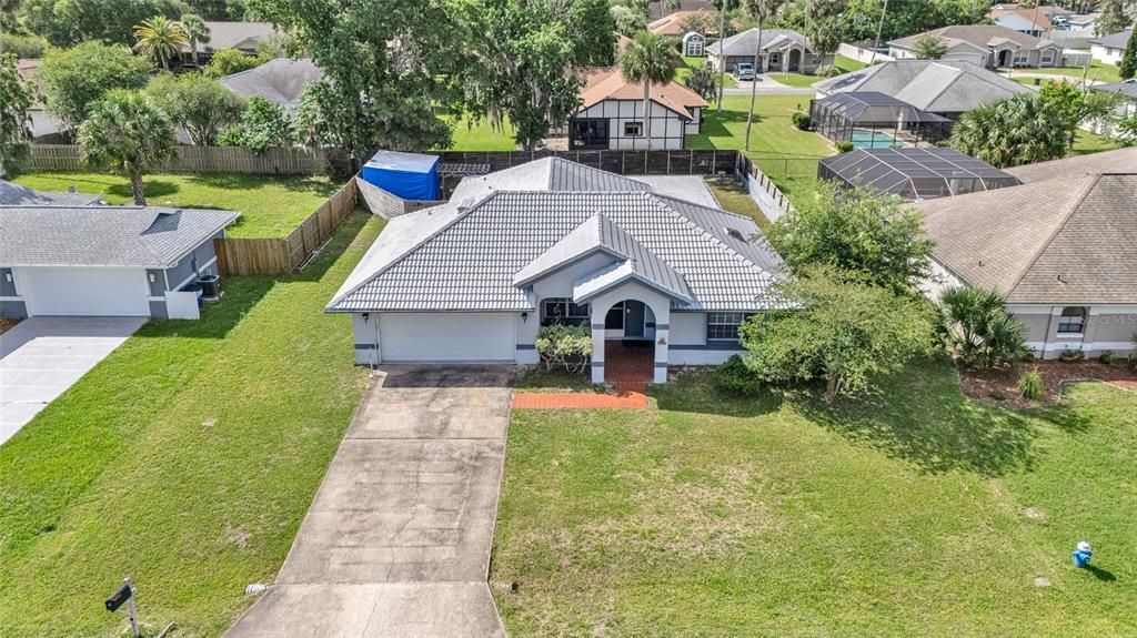 En Venta: $279,900 (3 camas, 2 baños, 2043 Pies cuadrados)