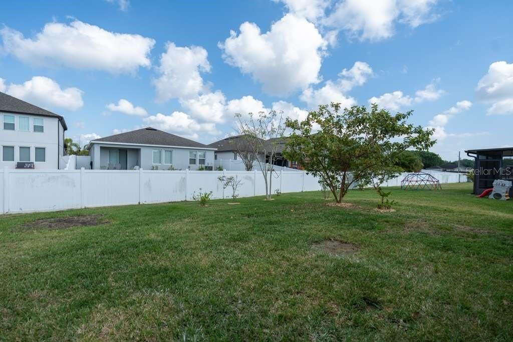 For Sale: $639,900 (4 beds, 3 baths, 2332 Square Feet)