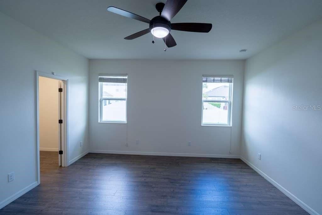 For Sale: $639,900 (4 beds, 3 baths, 2332 Square Feet)