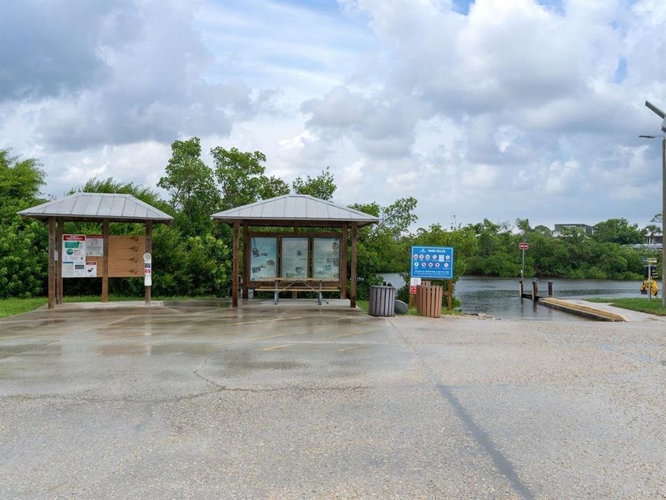 На продажу: $35,000 (0.19 acres)