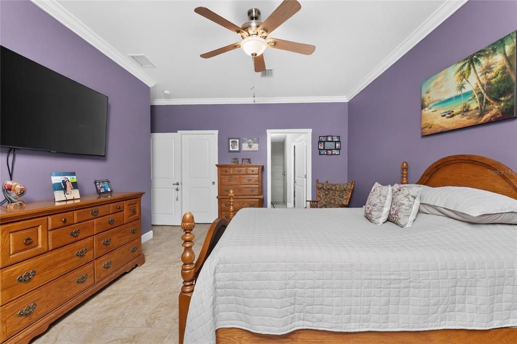 En Venta: $420,000 (3 camas, 2 baños, 1746 Pies cuadrados)