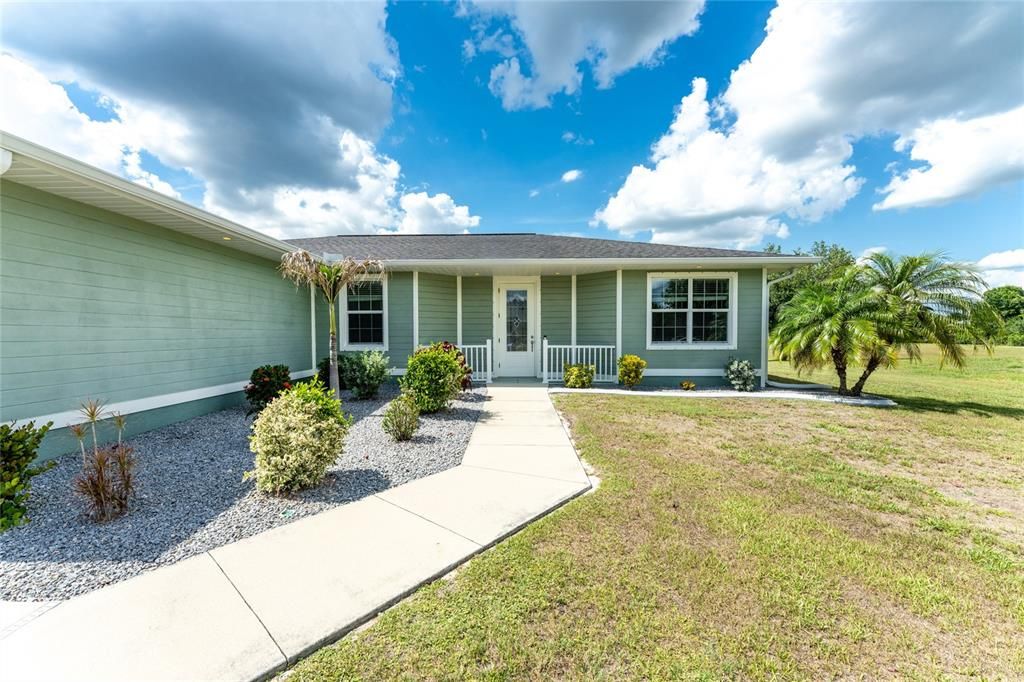 En Venta: $420,000 (3 camas, 2 baños, 1746 Pies cuadrados)