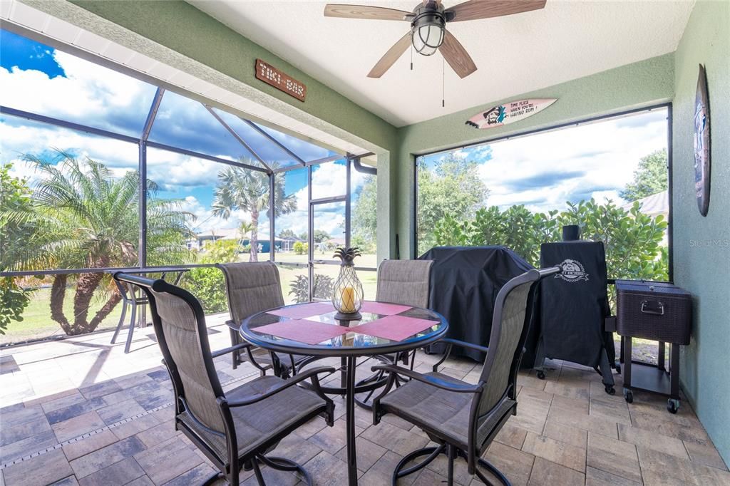 En Venta: $420,000 (3 camas, 2 baños, 1746 Pies cuadrados)