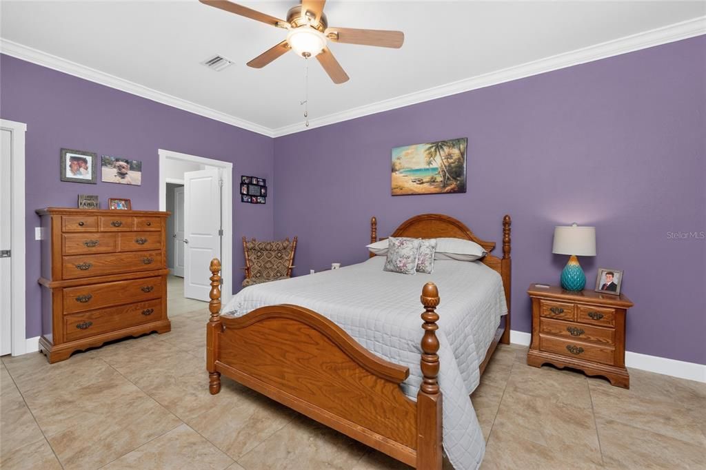 En Venta: $420,000 (3 camas, 2 baños, 1746 Pies cuadrados)