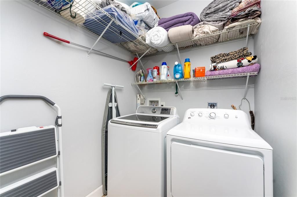 En Venta: $420,000 (3 camas, 2 baños, 1746 Pies cuadrados)