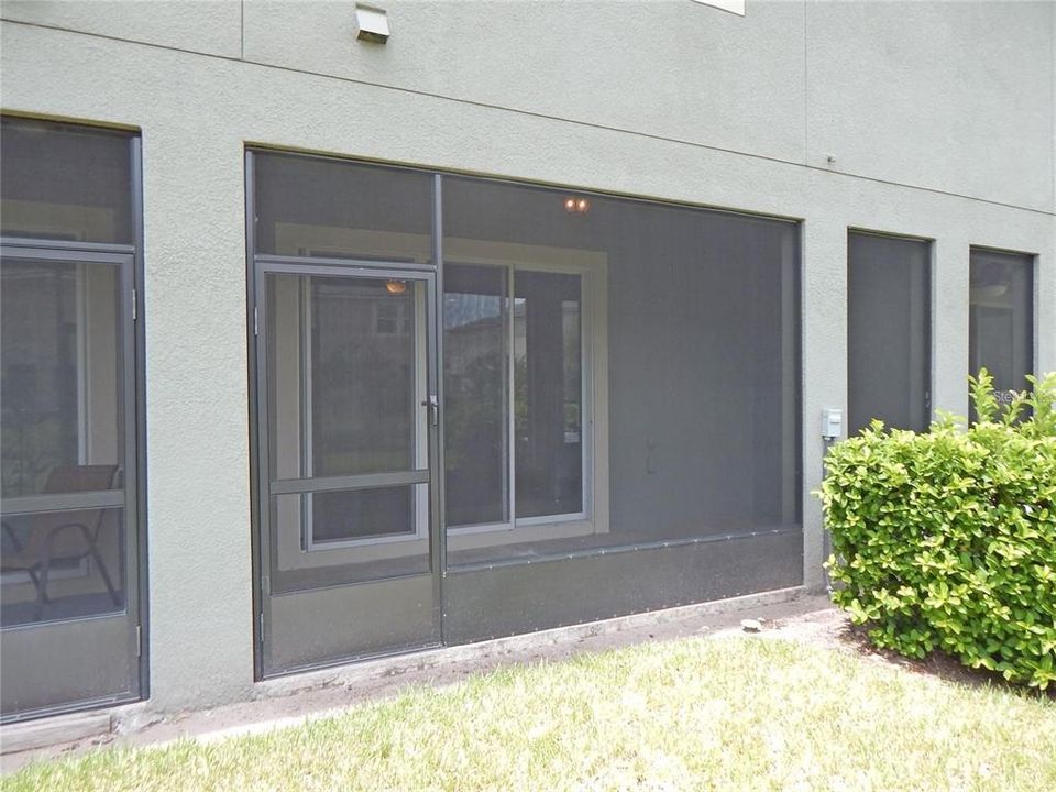 For Rent: $2,275 (3 beds, 2 baths, 1716 Square Feet)