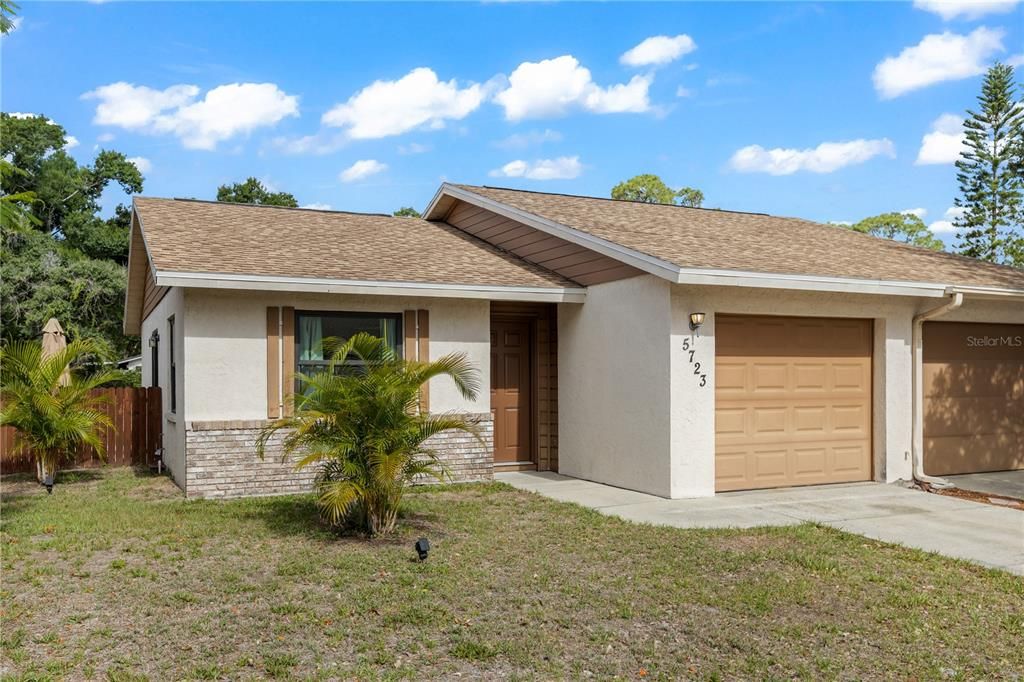 En Venta: $299,000 (2 camas, 1 baños, 721 Pies cuadrados)