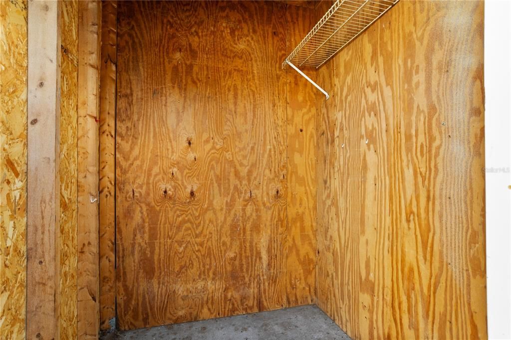 На продажу: $249,990 (2 спален, 2 ванн, 1105 Квадратных фут)