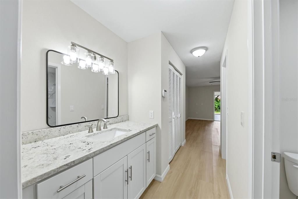 For Sale: $349,999 (3 beds, 2 baths, 1847 Square Feet)