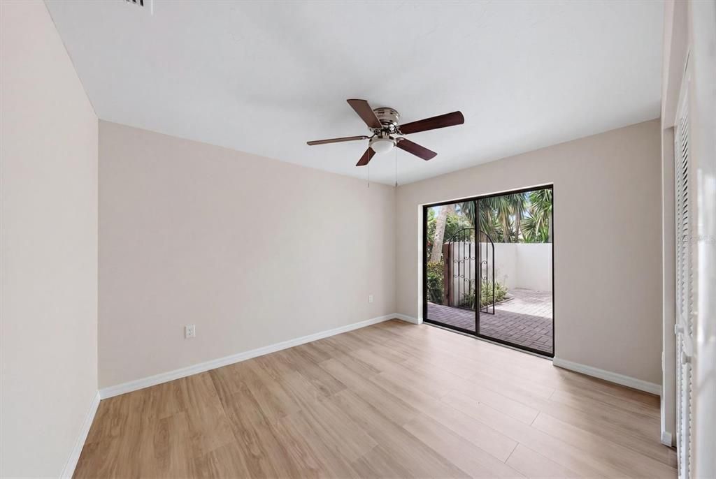 For Sale: $349,999 (3 beds, 2 baths, 1847 Square Feet)