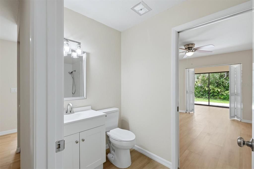 For Sale: $349,999 (3 beds, 2 baths, 1847 Square Feet)
