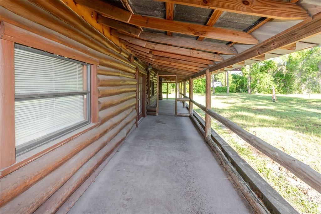 For Sale: $700,000 (3 beds, 2 baths, 2808 Square Feet)