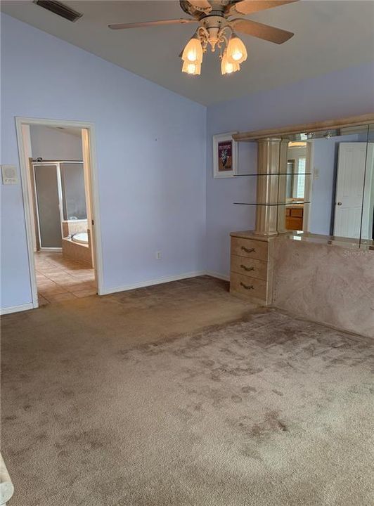 Active With Contract: $549,000 (4 beds, 3 baths, 2600 Square Feet)