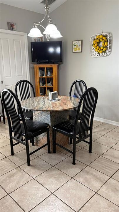 Active With Contract: $549,000 (4 beds, 3 baths, 2600 Square Feet)