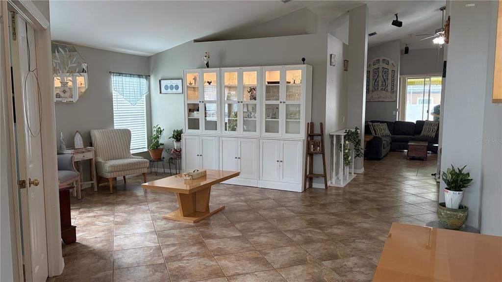 Active With Contract: $549,000 (4 beds, 3 baths, 2600 Square Feet)