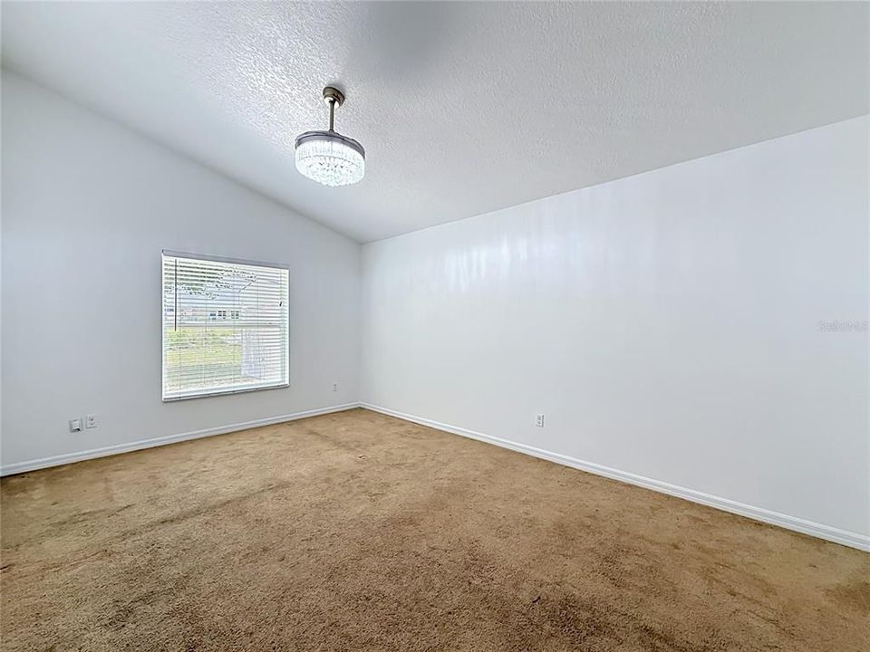 For Rent: $1,995 (3 beds, 2 baths, 1466 Square Feet)