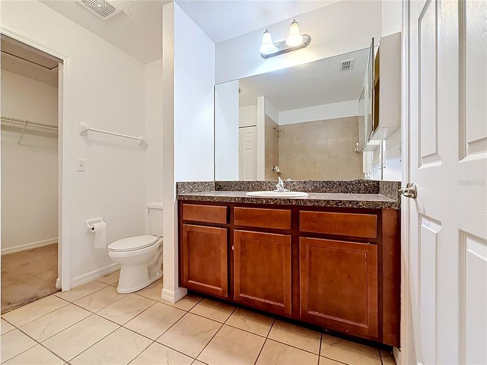 For Rent: $1,995 (3 beds, 2 baths, 1466 Square Feet)
