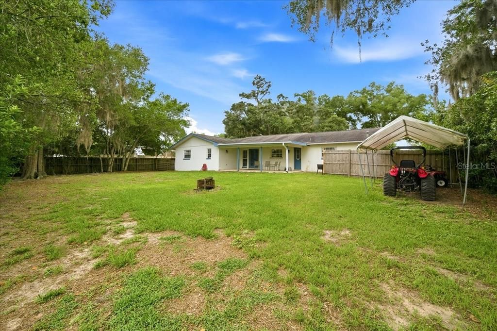 En Venta: $329,900 (3 camas, 2 baños, 1655 Pies cuadrados)