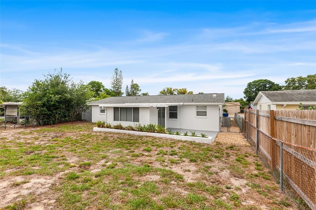 For Sale: $229,900 (3 beds, 2 baths, 1164 Square Feet)