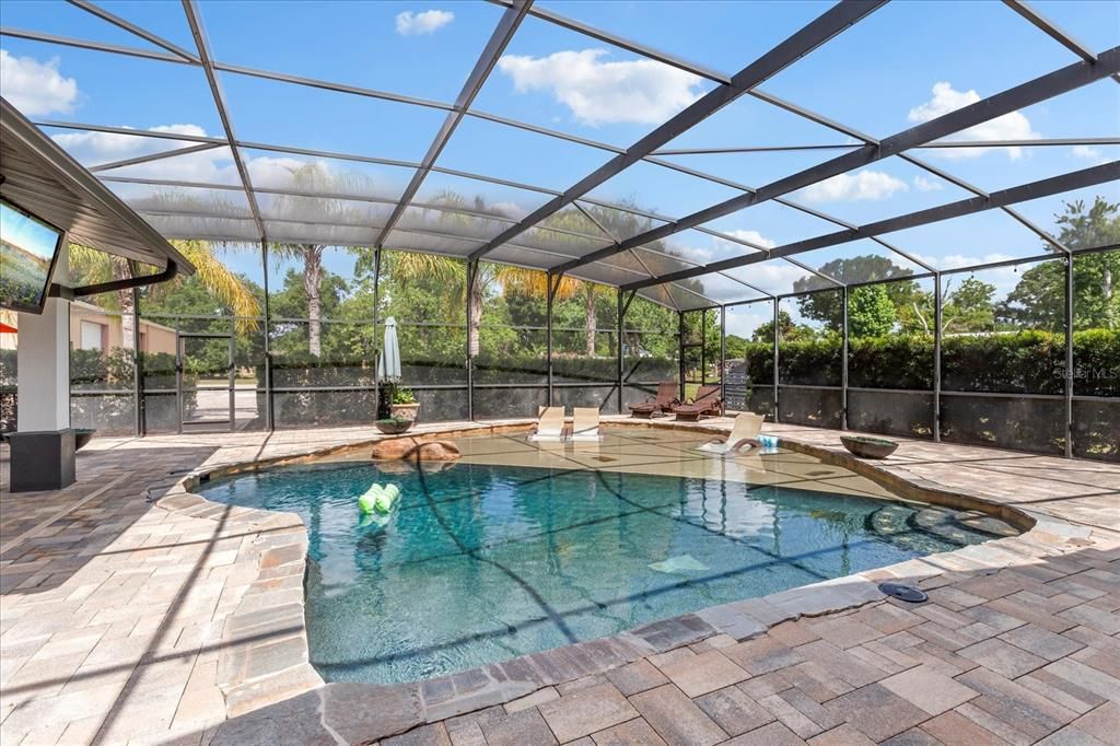 For Sale: $1,250,000 (3 beds, 3 baths, 2282 Square Feet)