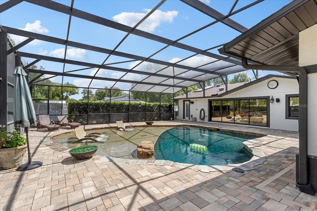 For Sale: $1,250,000 (3 beds, 3 baths, 2282 Square Feet)