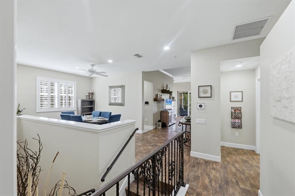 For Sale: $459,900 (3 beds, 2 baths, 1969 Square Feet)