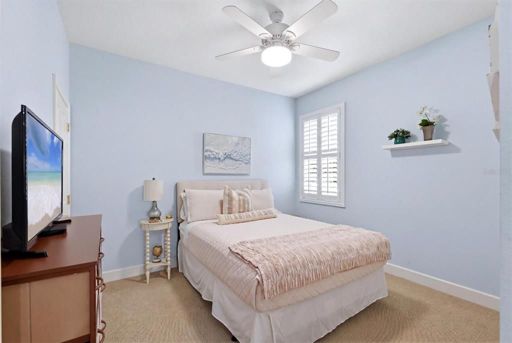For Sale: $459,900 (3 beds, 2 baths, 1969 Square Feet)